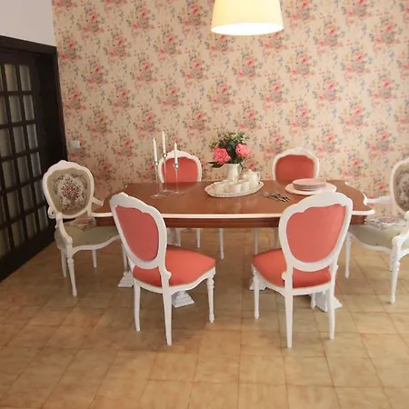 Nena Apartment *